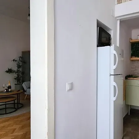Zeiss House Apartment